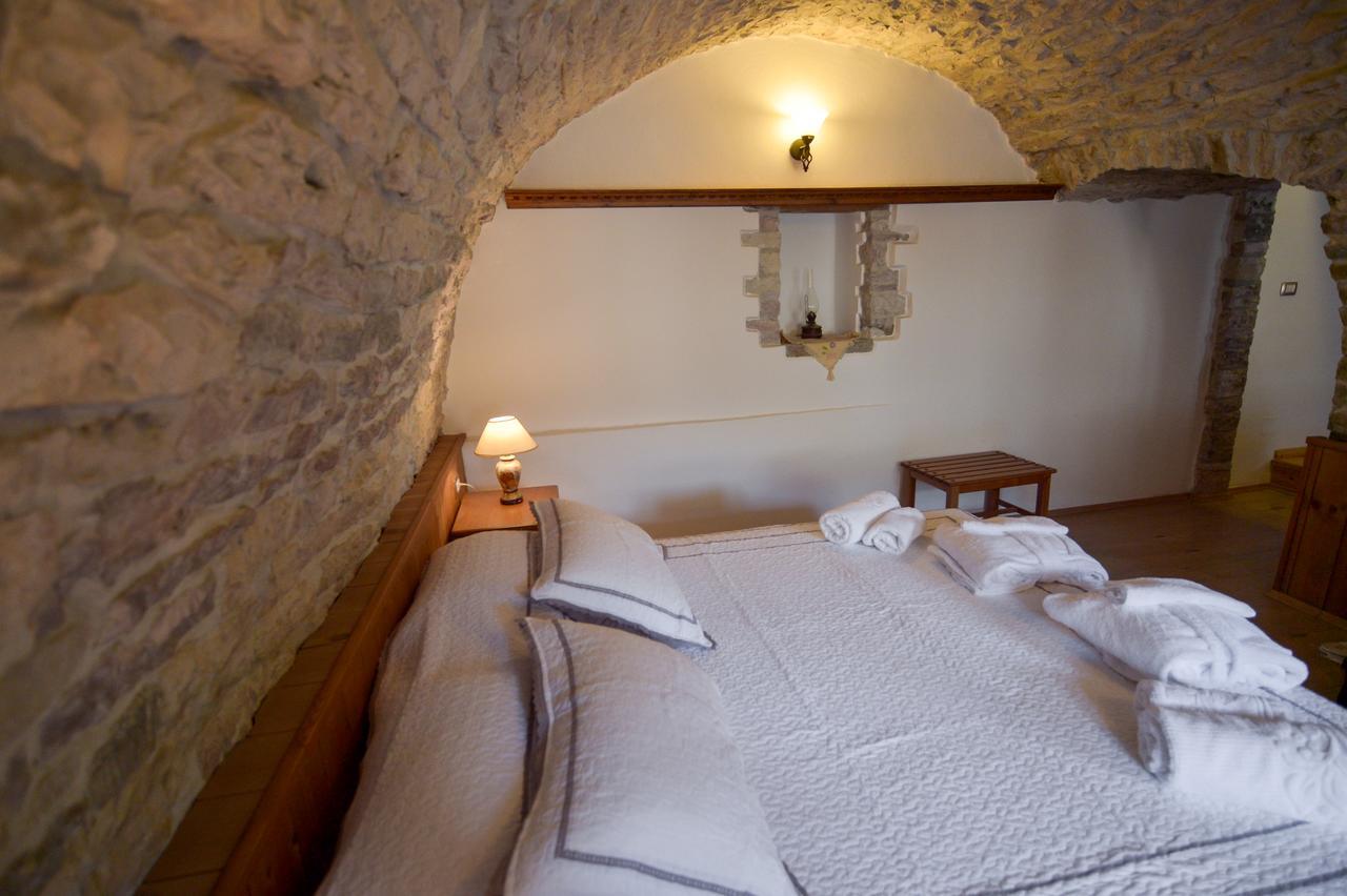 Hotel Kalemi 2 Gjirokastër Eksteriør bilde
